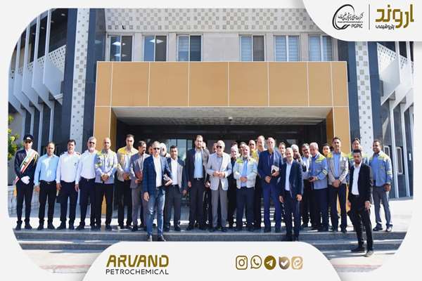 بازدید دکتر عبدالعلی‌زاده از شرکت پتروشیمی اروند / تأکید بر نقش پتروشیمی‌ها در اقتصاد دریا‌محور و توسعه اجتماعی منطقه